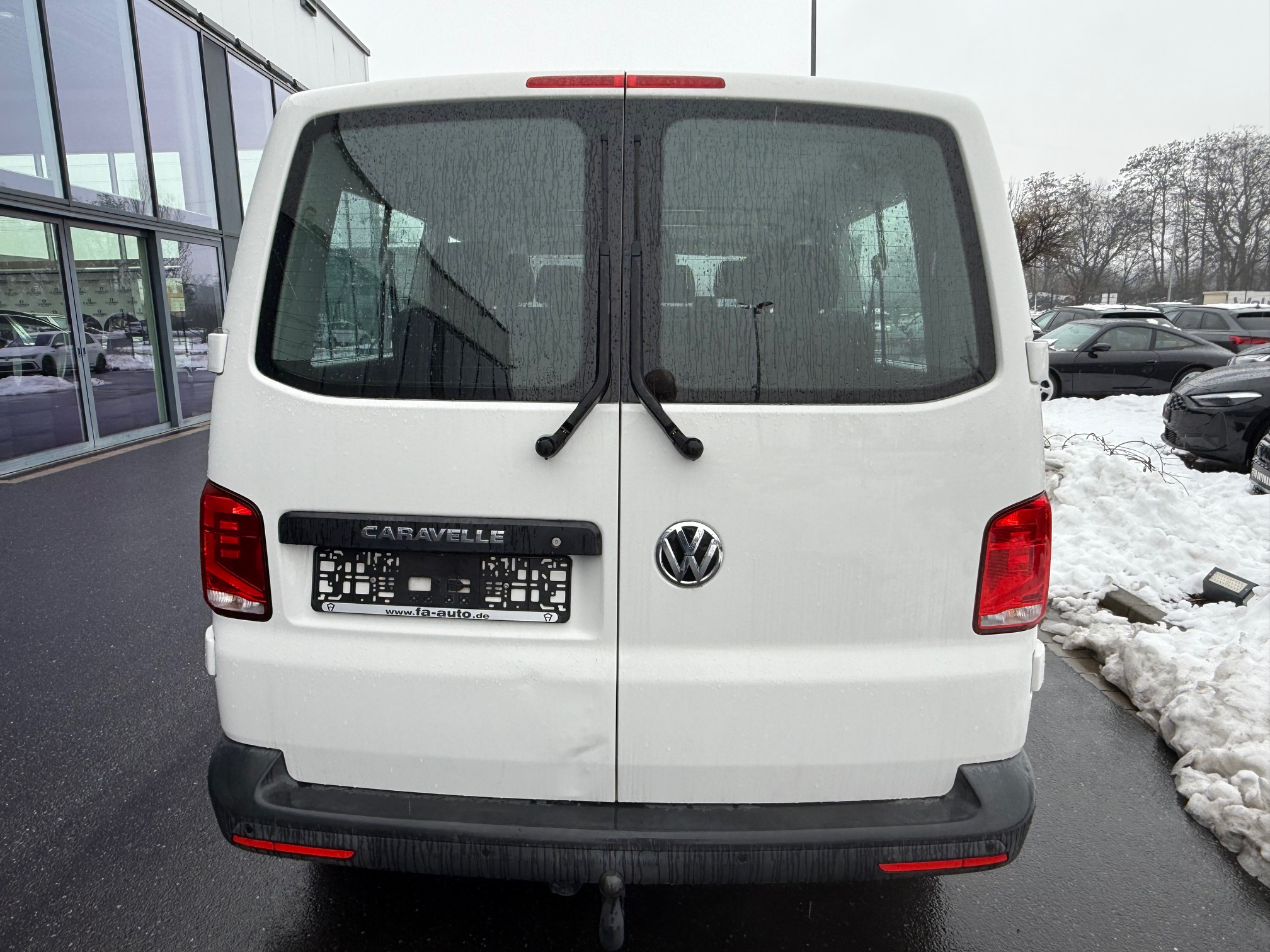 VW T6 Caravelle 2,0TDI DSG, rok 2022
